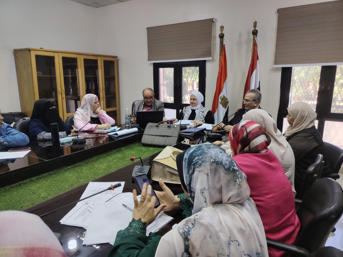انعقاد مجلس الكليه