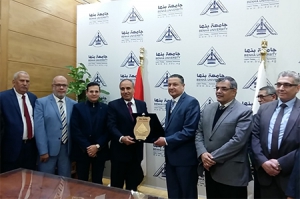 رئيس جامعة بنها يستقبل رئيس مجلس إدارة مؤسسة الأهرام لبحث سبل التعاون