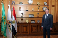 السعيد يهنىء الرئيس السيسى بذكرى ثورة 23 يوليو المجيدة