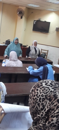 قد امتحان القبول للسادة المتقدمين للالتحاق بمرحلتي الدبلوم والماجستير للعام الجامعي 2026/2027